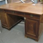 416 2483 WRITING DESK